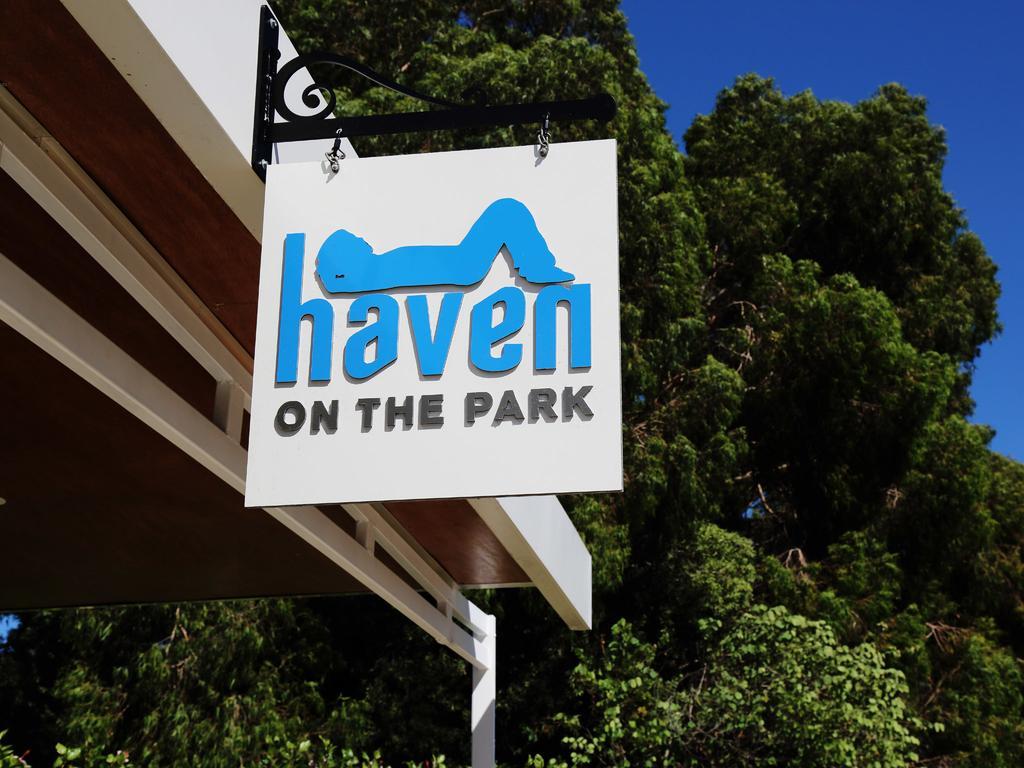 Hotel Haven On The Park Perth Exterior foto