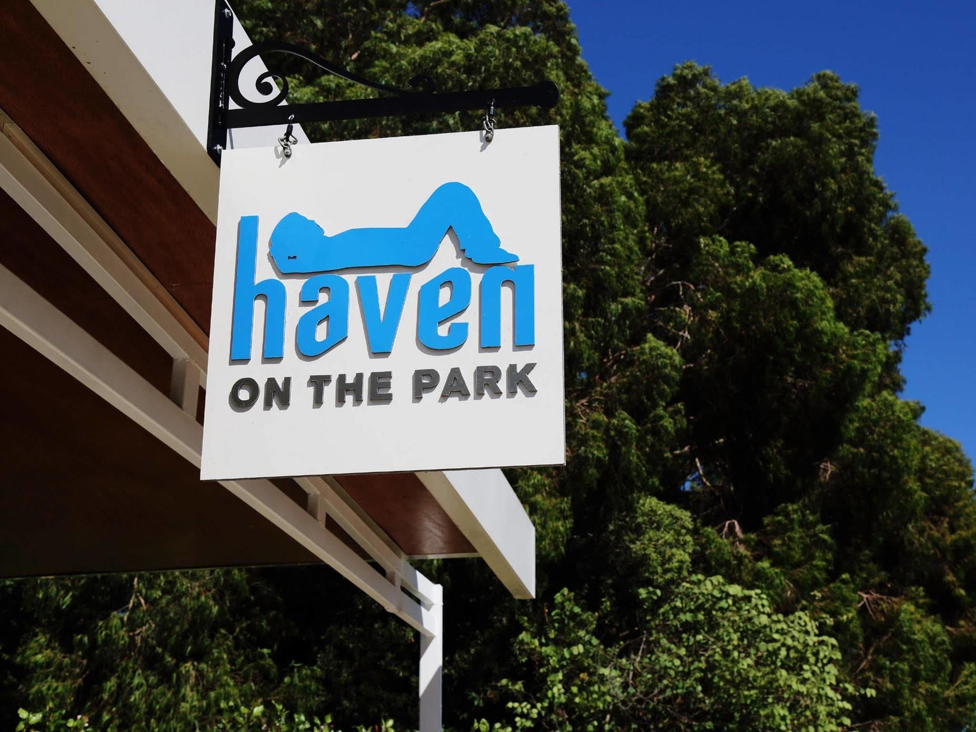 Hotel Haven On The Park Perth Exterior foto